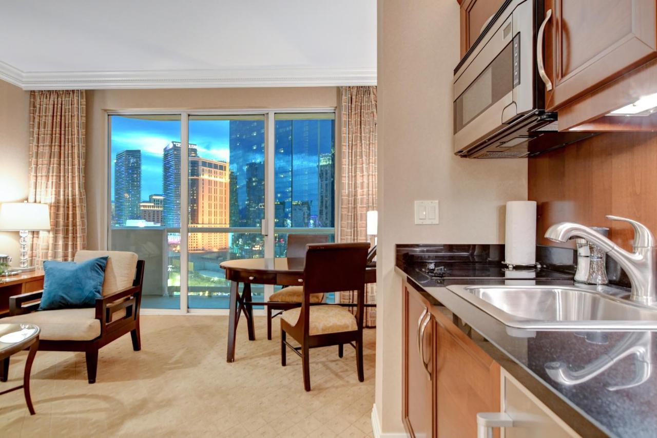 Balcony Full Strip View Suite Mgm Signature Free Valet Las Vegas Zewnętrze zdjęcie