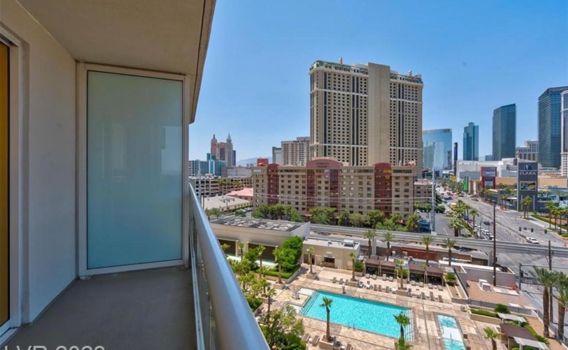 Balcony Full Strip View Suite Mgm Signature Free Valet Las Vegas Zewnętrze zdjęcie